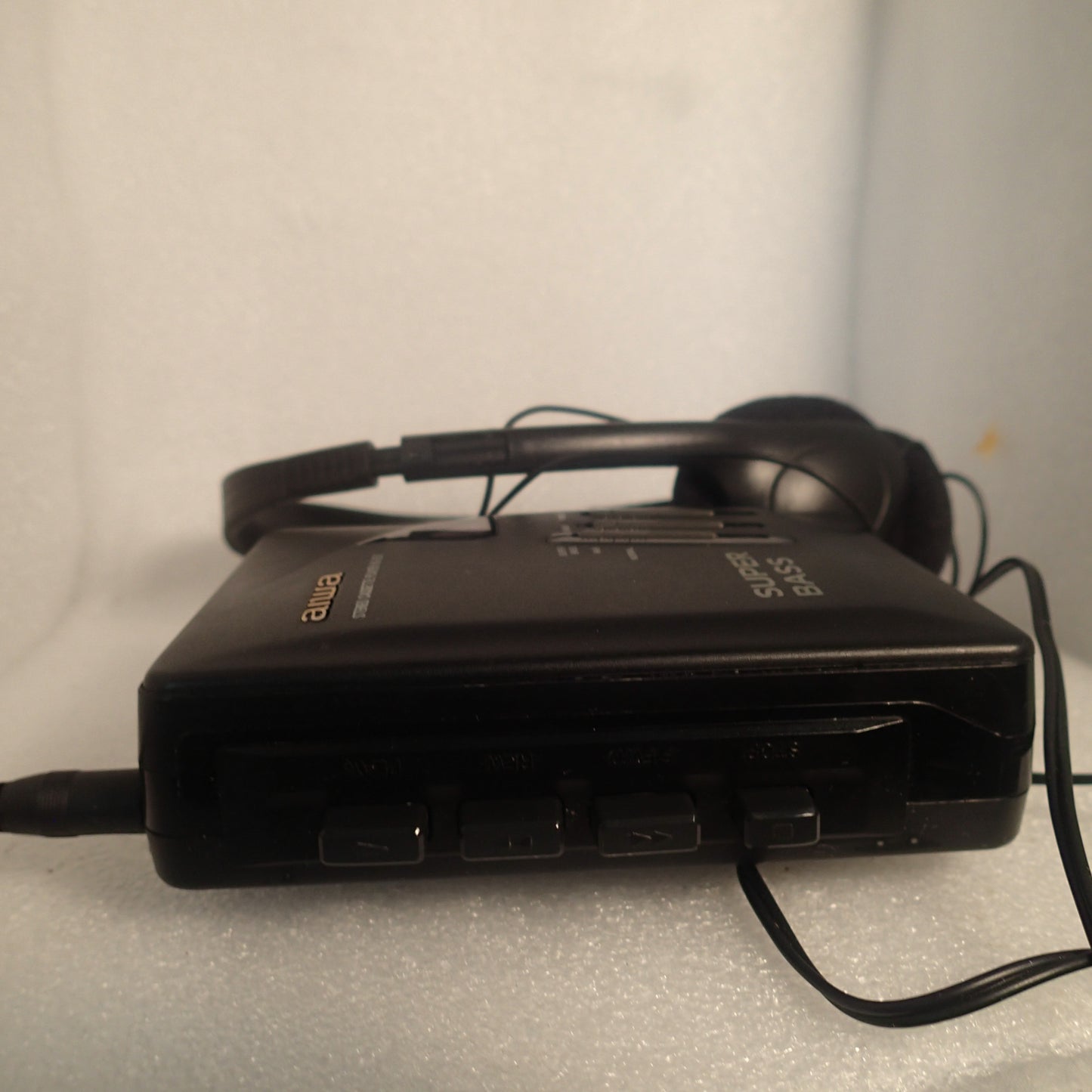 AIWA HS-G21 Portable Stereo Cassette Player Kassettenspieler Super Bass